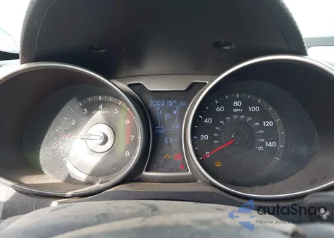 2017 Hyundai Veloster z USA, uszkodzony, nr VIN KMHTC6AD5HU3O6121